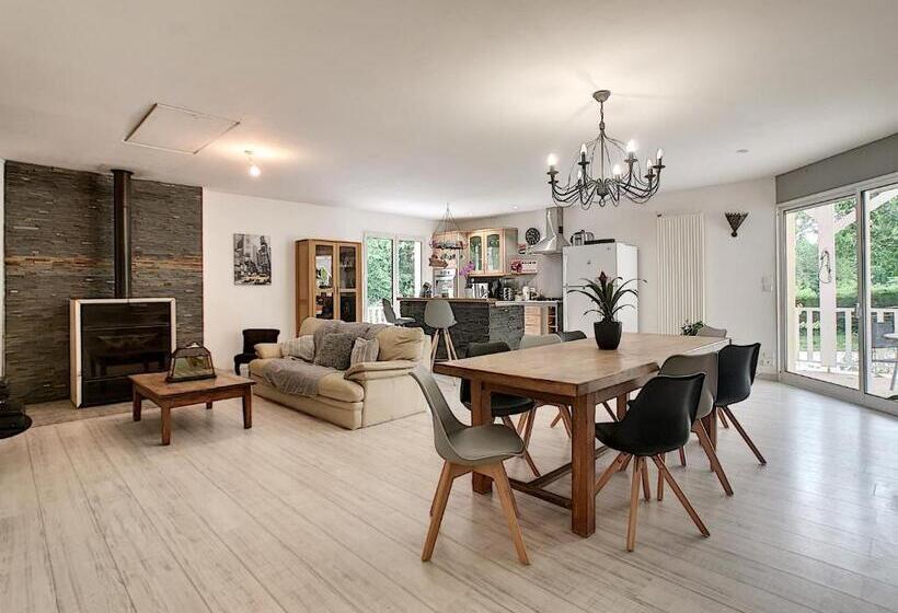 مبيت وإفطار Les Goujatoux Chambre Sarlat