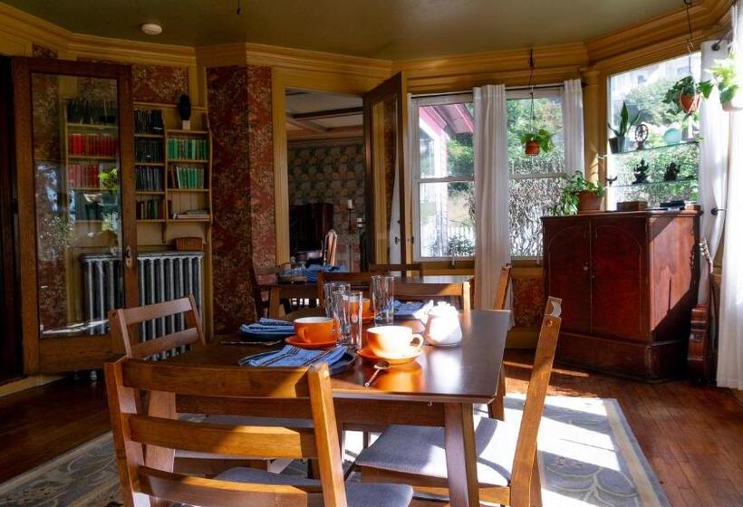 住宿加早餐 The Tilton Hearth