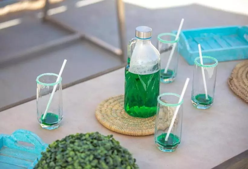 Aamiaismajoitus (B&B) Villa Arganina Piscine Chauffée