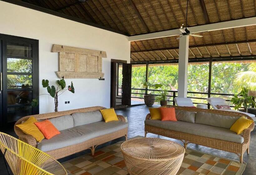 Bed and Breakfast Villa Rawarawa