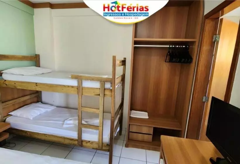 Golden Dolphin Grandhotel Com Roupas De Cama E Banho Piscinas 24h, Próx Ao Water Park, Hotel Pri