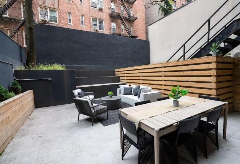 호텔 Casa Del Sogno Upper East Side  Massive 1br W Private Patio