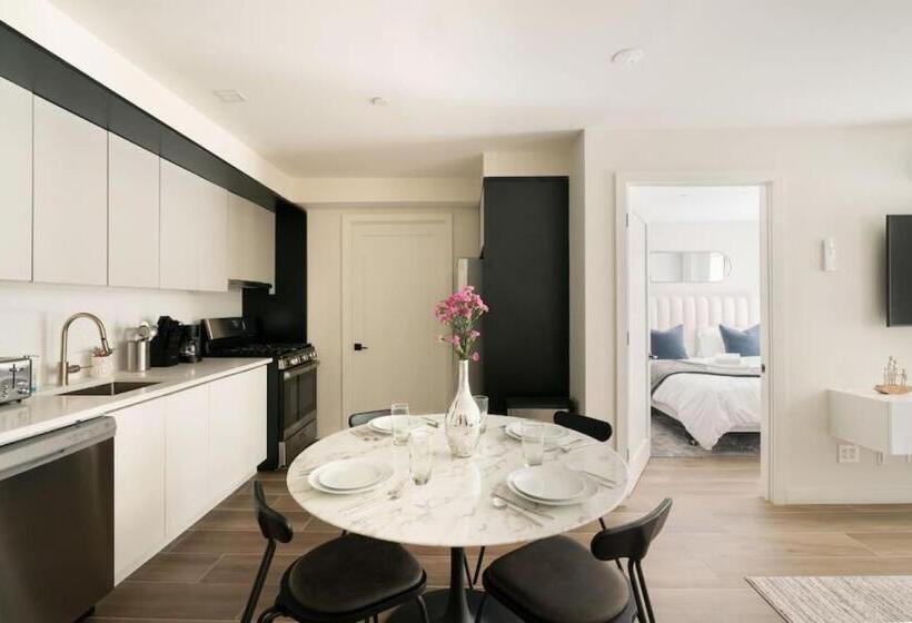 호텔 Casa Del Sogno Upper East Side  Massive 1br W Private Patio