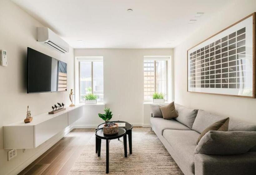 호텔 Casa Del Sogno Upper East Side  Massive 1br W Private Patio