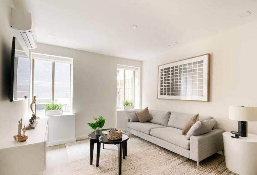 호텔 Casa Del Sogno Upper East Side  Massive 1br W Private Patio