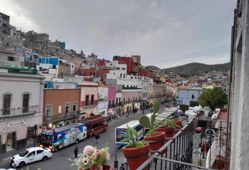 هتل Granaditas Segunda Planta