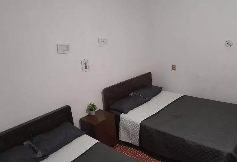 هتل Granaditas Segunda Planta