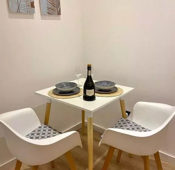 Hotelli Magnolia Suites