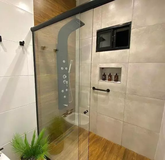 Hotelli Magnolia Suites