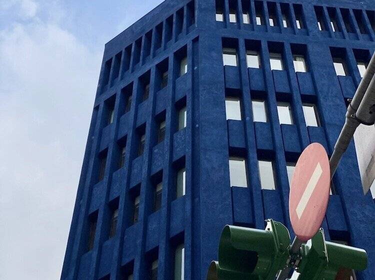 هتل The Blue By Just Inn