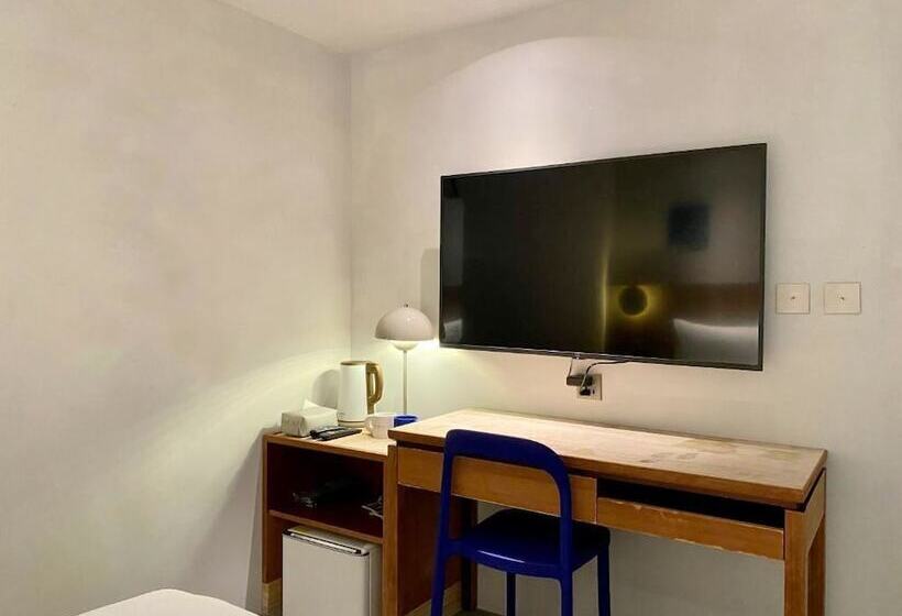 هتل The Blue By Just Inn