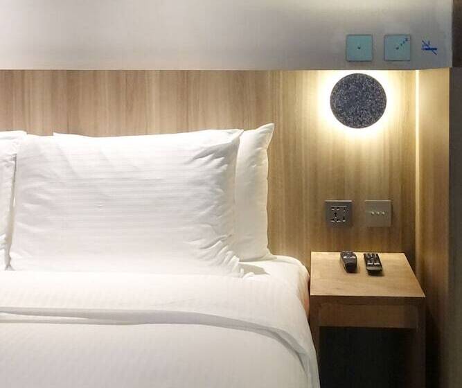 هتل The Blue By Just Inn