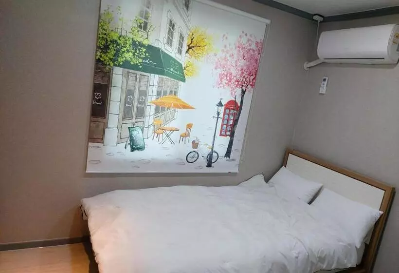 پانسیون Ara Guesthouse