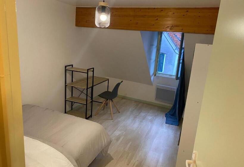 פנסיון Chez Papa