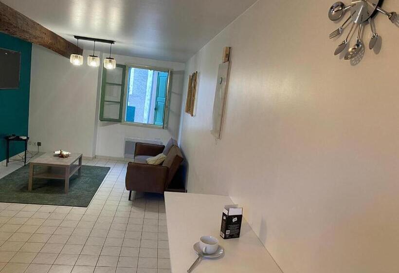 פנסיון Chez Papa