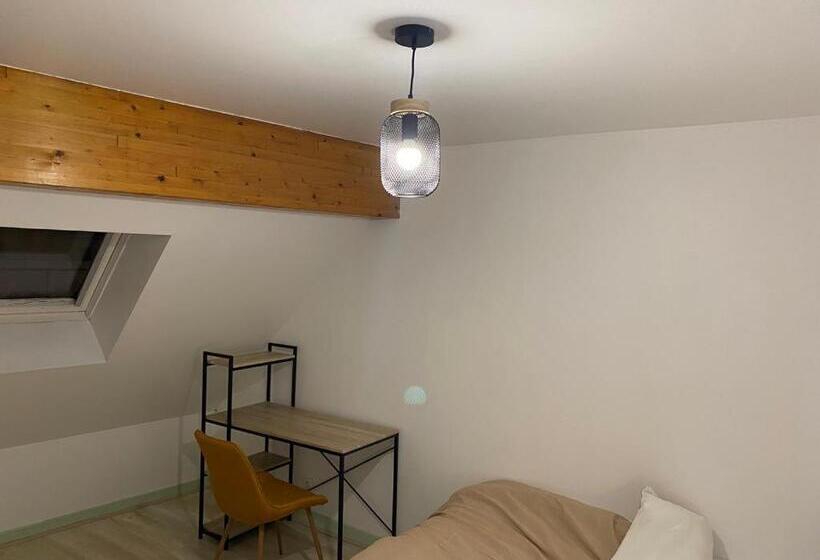 פנסיון Chez Papa