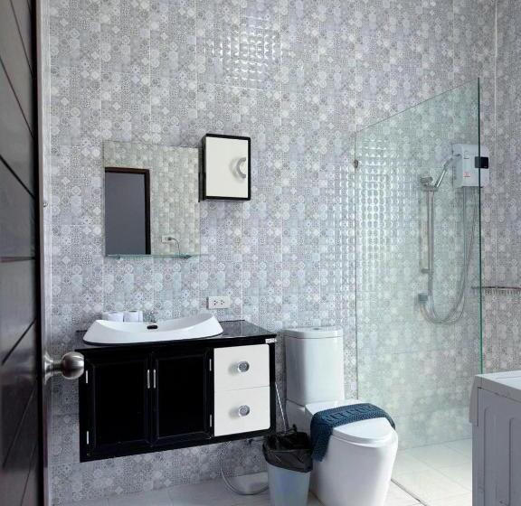 פנסיון Rawai Valley Resort