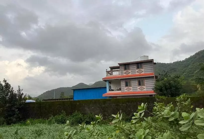 Lomakeskus Acorn Villa