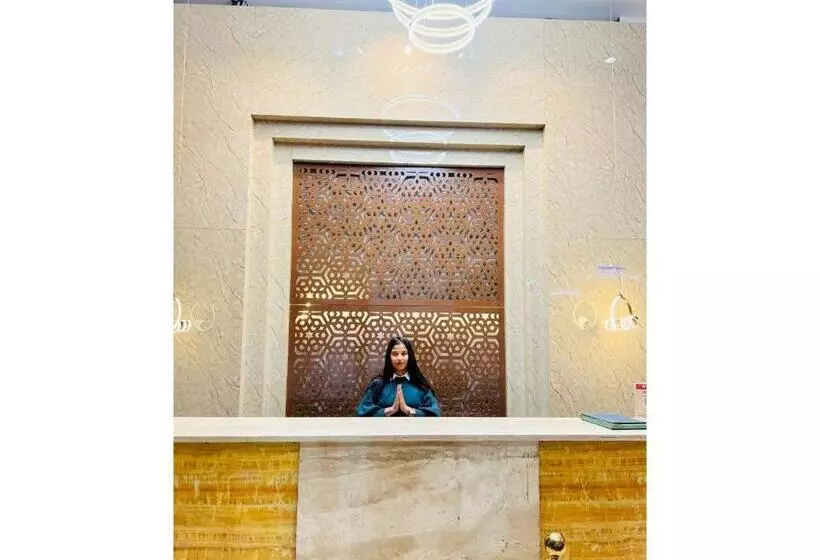 ホテル The Golden Oyster, Dehradun
