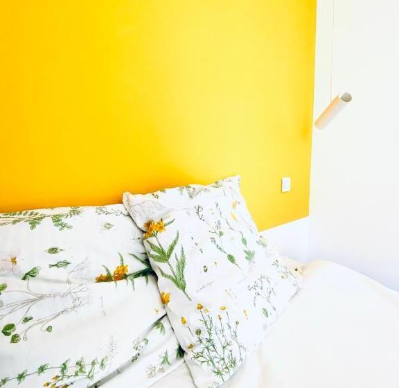 צימר Chambre Arty Chez Minuit Deux