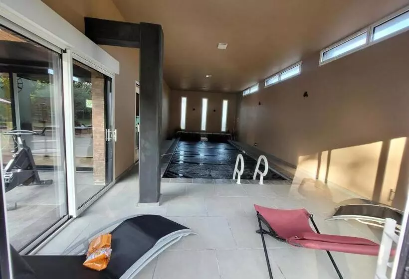 ベッドアンドブレックファースト Chambres Chez L Habitant Villa De Luxe