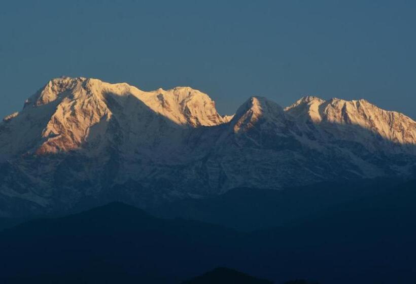 تختخواب و صبحانه Himalayan Home Lamagaun Pokhara 10 Minute Drive From Tourist Place Lakeside Rent Rooms