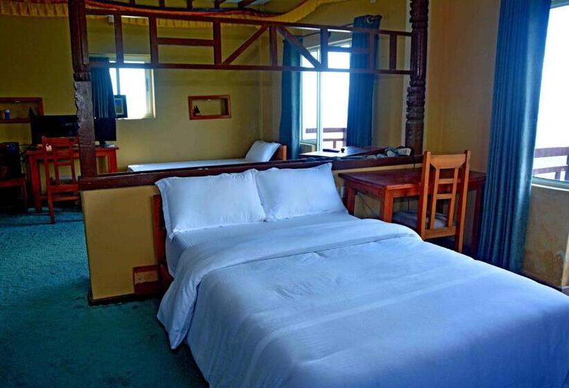 تختخواب و صبحانه Himalayan Home Lamagaun Pokhara 10 Minute Drive From Tourist Place Lakeside Rent Rooms