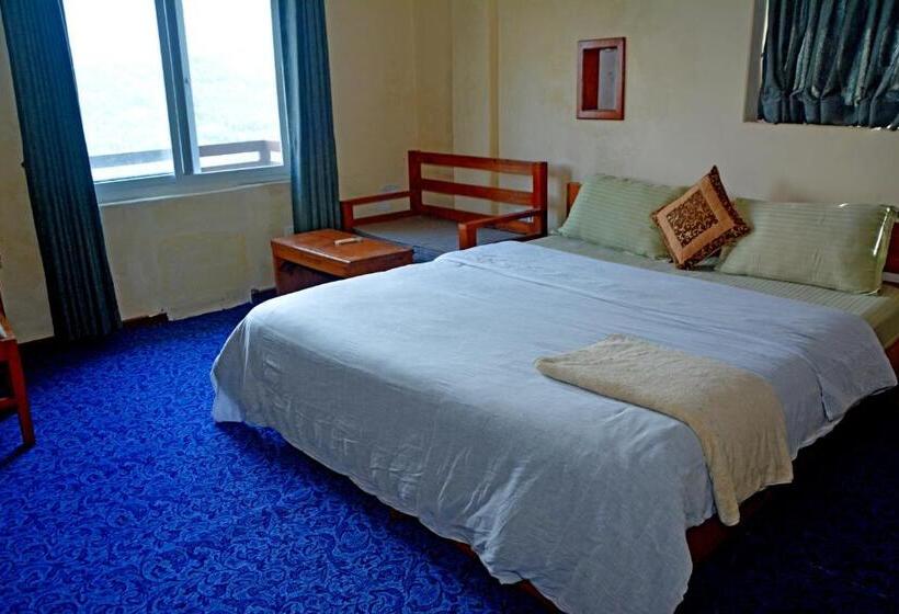 تختخواب و صبحانه Himalayan Home Lamagaun Pokhara 10 Minute Drive From Tourist Place Lakeside Rent Rooms