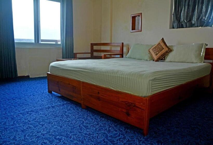 تختخواب و صبحانه Himalayan Home Lamagaun Pokhara 10 Minute Drive From Tourist Place Lakeside Rent Rooms