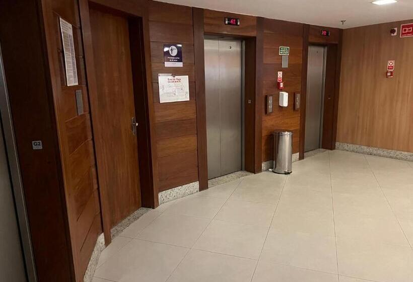 Flat Boulevard Side 2104 Altissimo Padrão Com Lazer