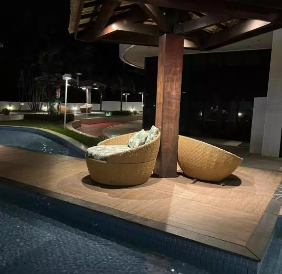 Flat Boulevard Side 2104 Altissimo Padrão Com Lazer