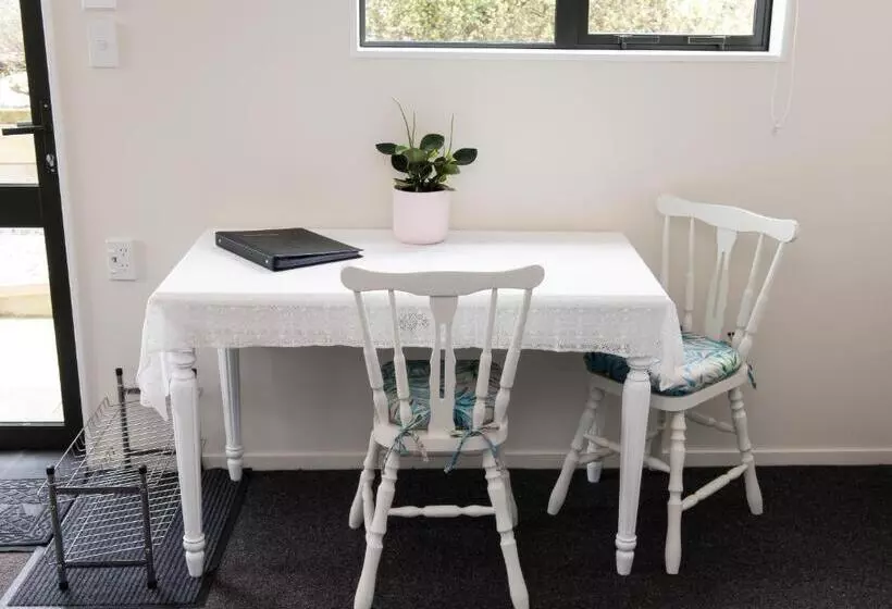 Hopwood Bed & Breakfast