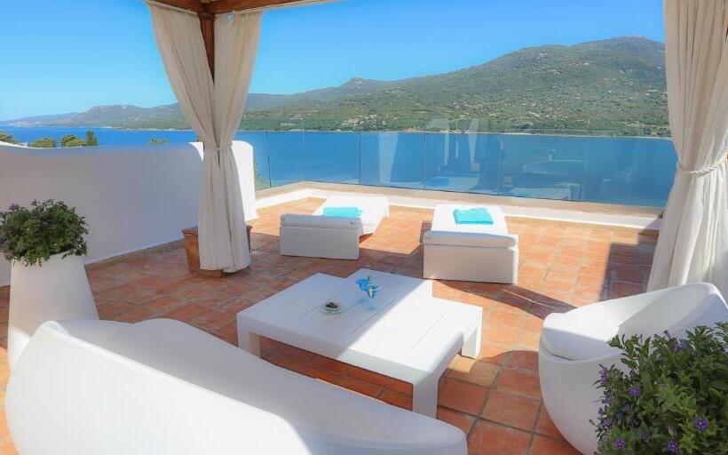 هتل A Mare Corsica I Seaside Small Resort