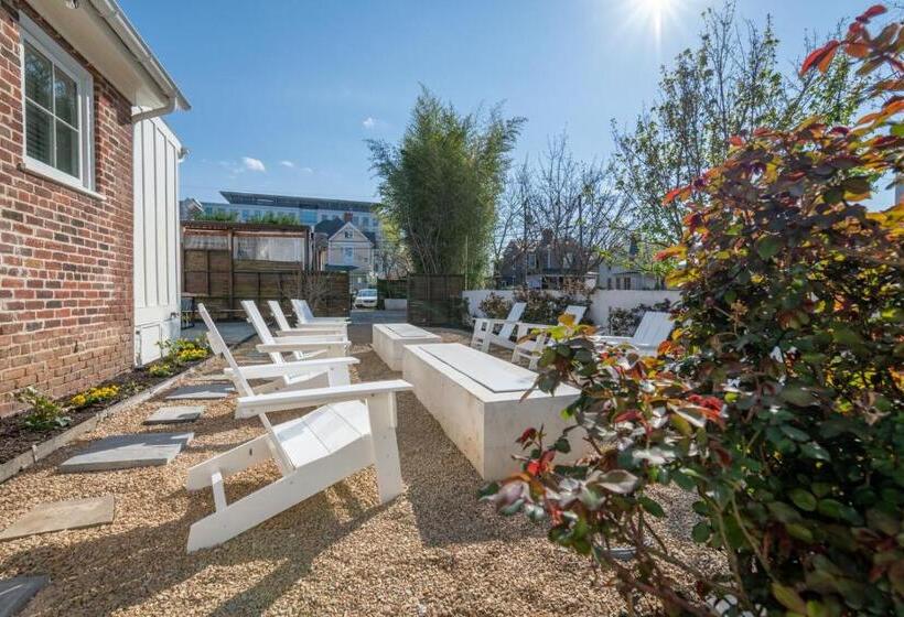 هتل Boutique Room Steps From Downtown Mall Rose Jean Room 3