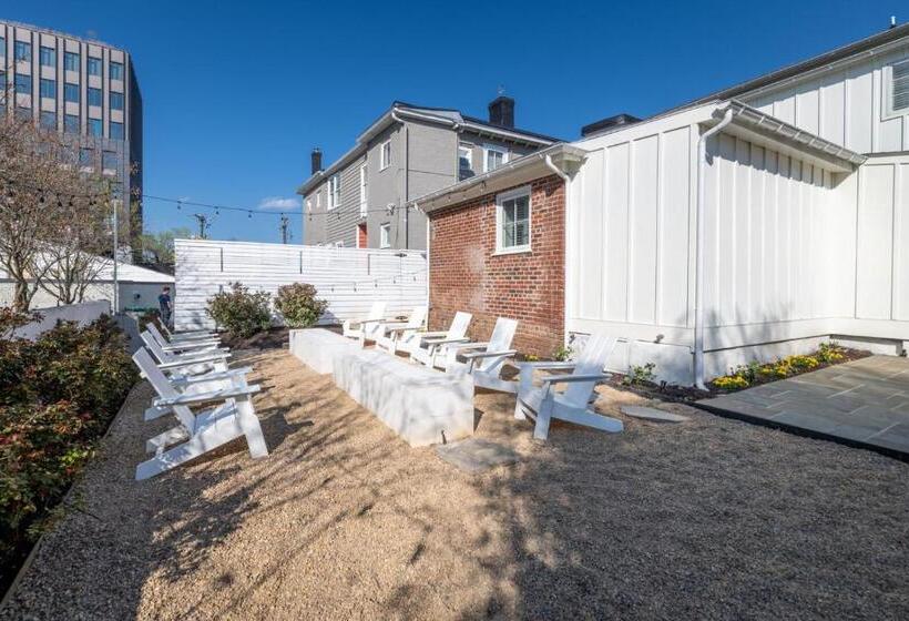 هتل Boutique Room Steps From Downtown Mall Rose Jean Room 3