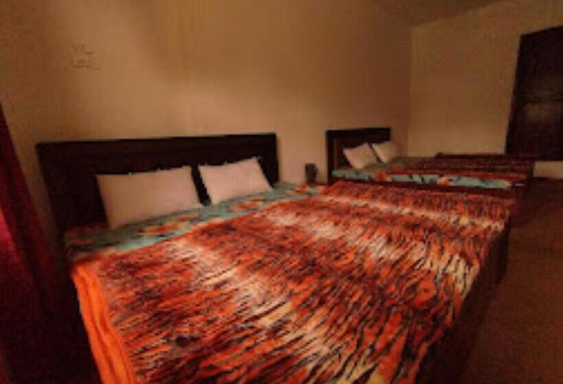 Hotell City Way, Srinagar