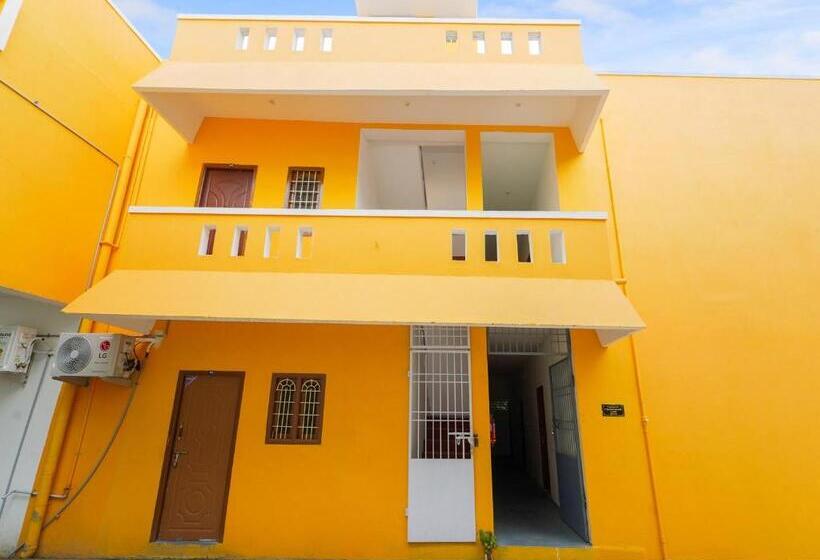 هتل Collection O Blue Horizon