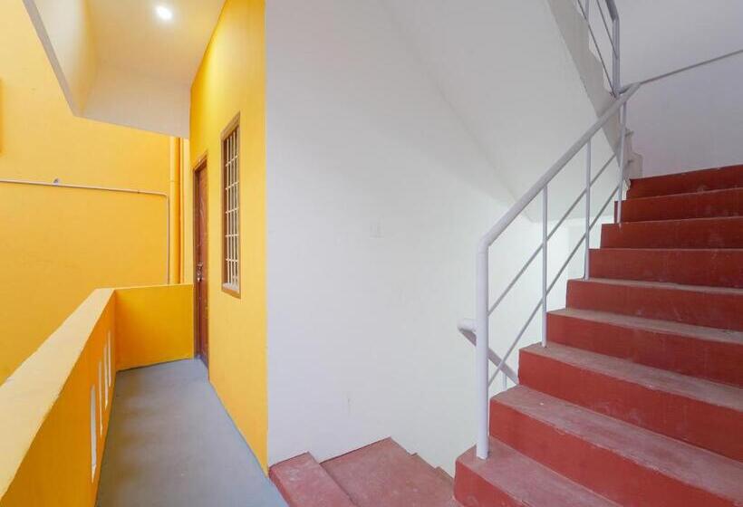 هتل Collection O Blue Horizon