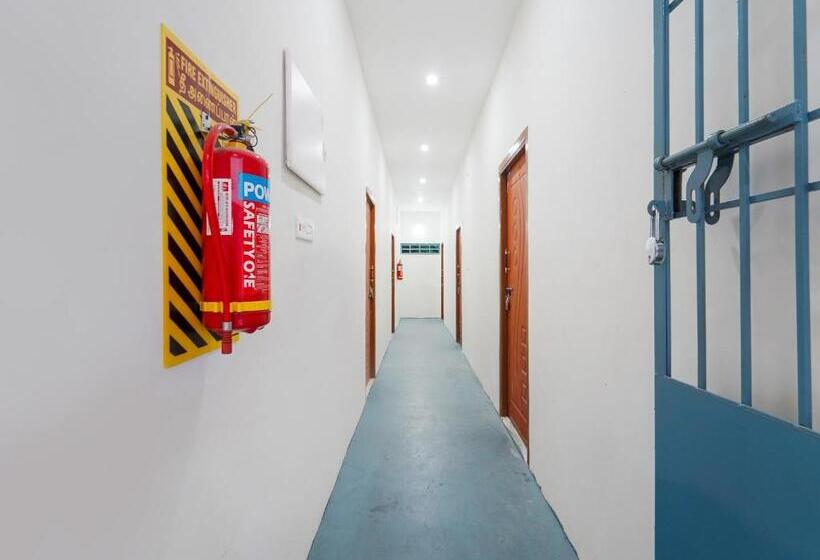 هتل Collection O Blue Horizon