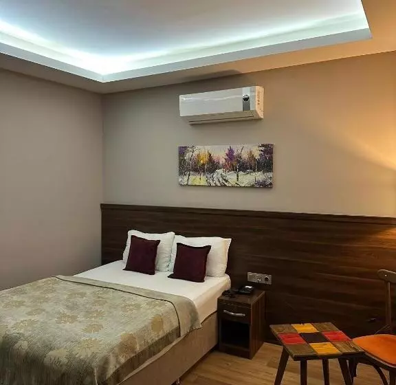 هتل Grand Delux