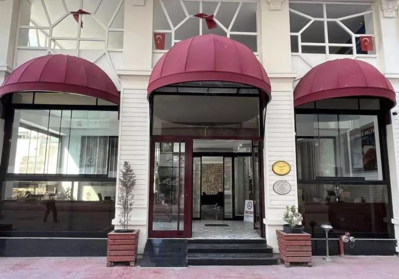 هتل Grand Delux