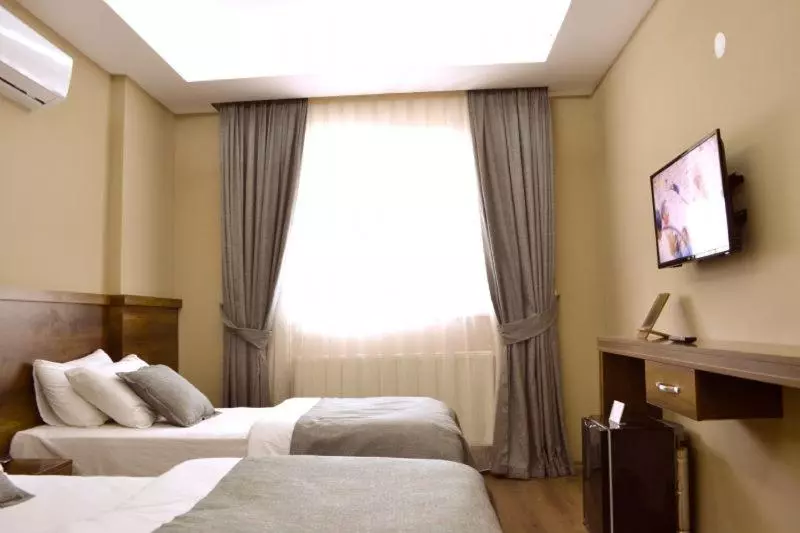 هتل Grand Delux