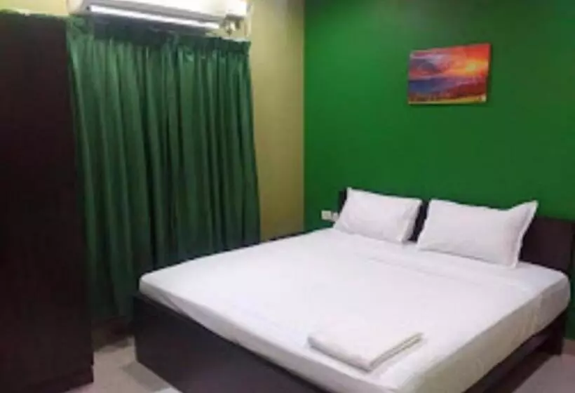 ホテル Max Classic   Chennai