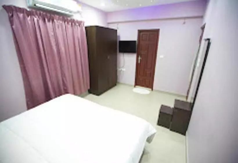 ホテル Max Classic   Chennai