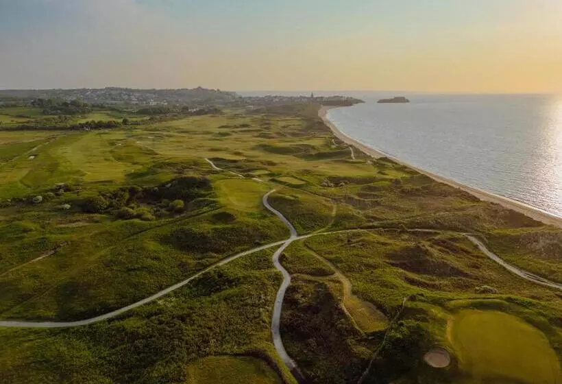 ホテル The Dormy House