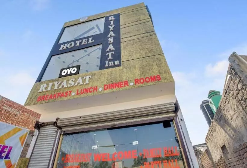 Oyo Hotel Riyasat Inn