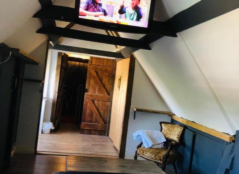 بنسيون Cottonwood Barn