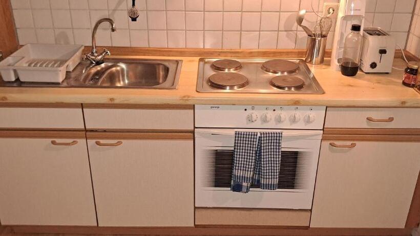 Majatalo Fewo Roturach