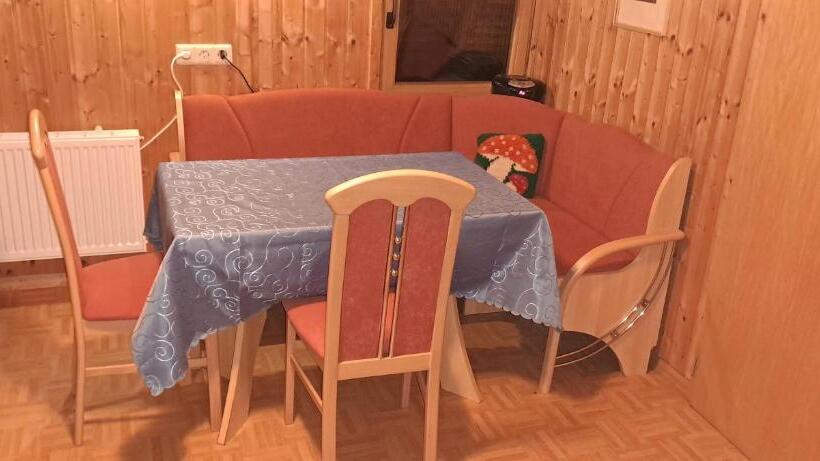 Majatalo Fewo Roturach