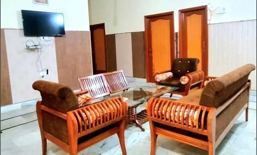 ペンション Rk Guest House Near Airport And Golden Temple